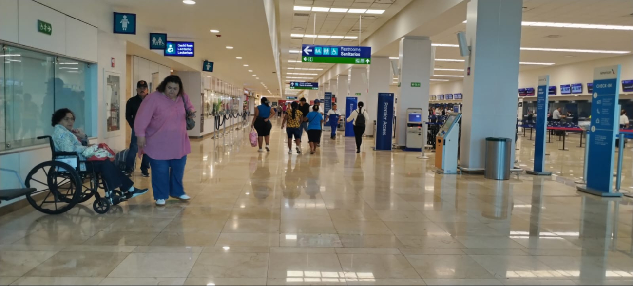 La movilidad en el aeropuerto de Mérida luce lenta este miércoles