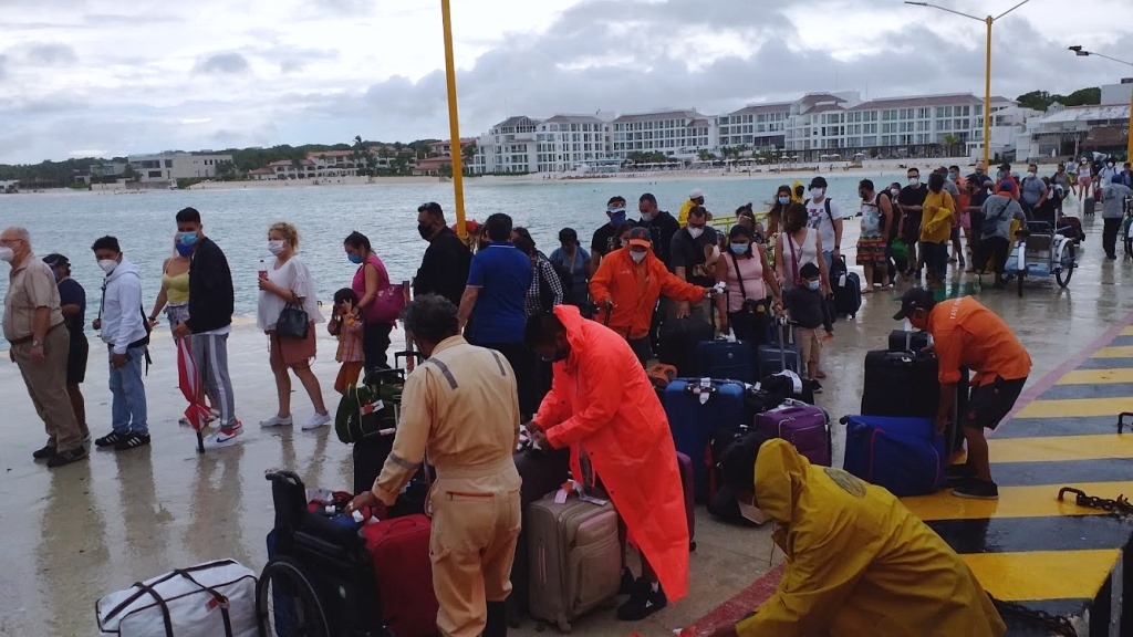 Hoteleros de Cozumel exigen regularizar los cruces marítimos a la isla