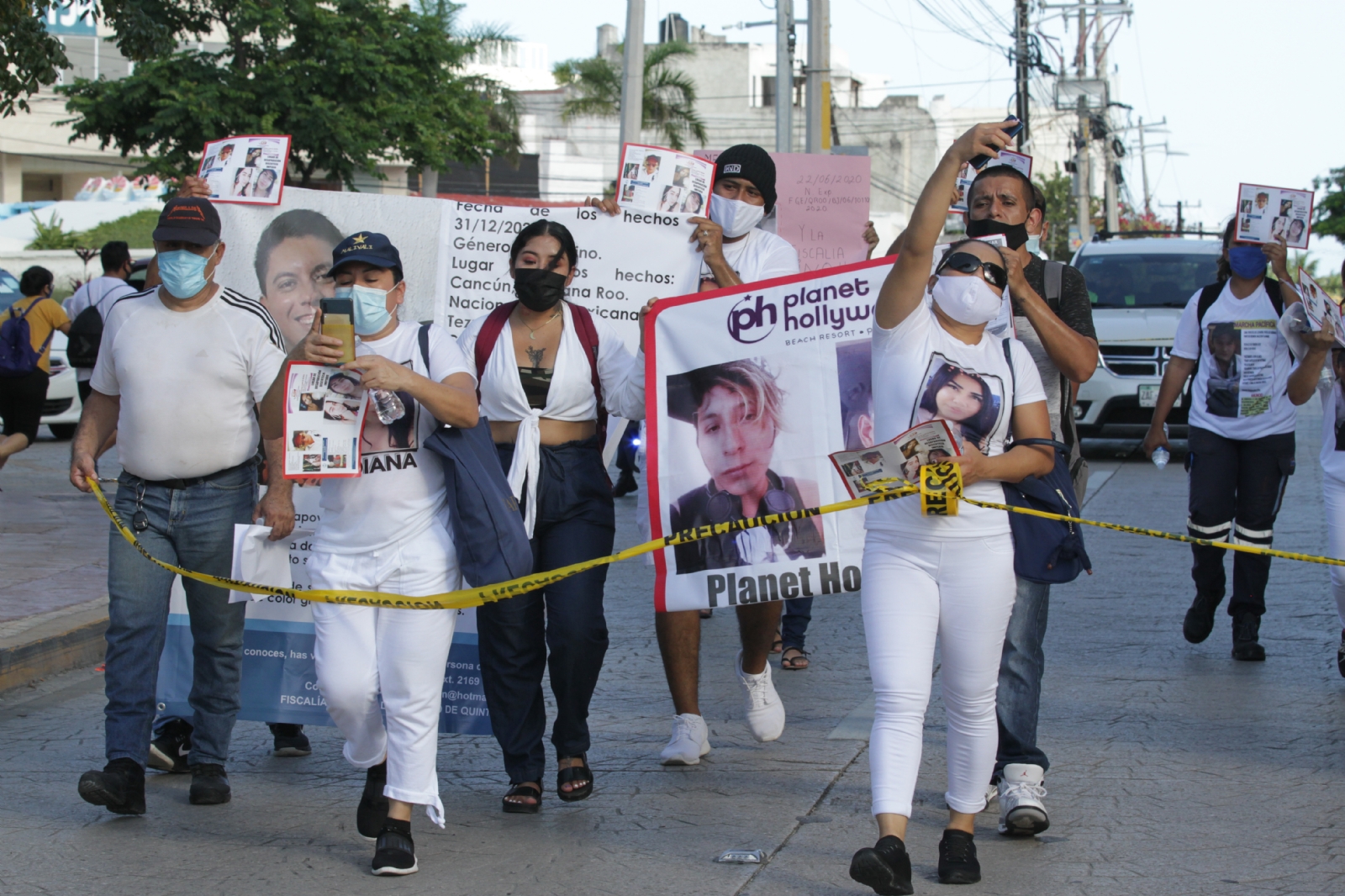 Familiares de desaparecidos marchan en Cancún para exigir respuestas
