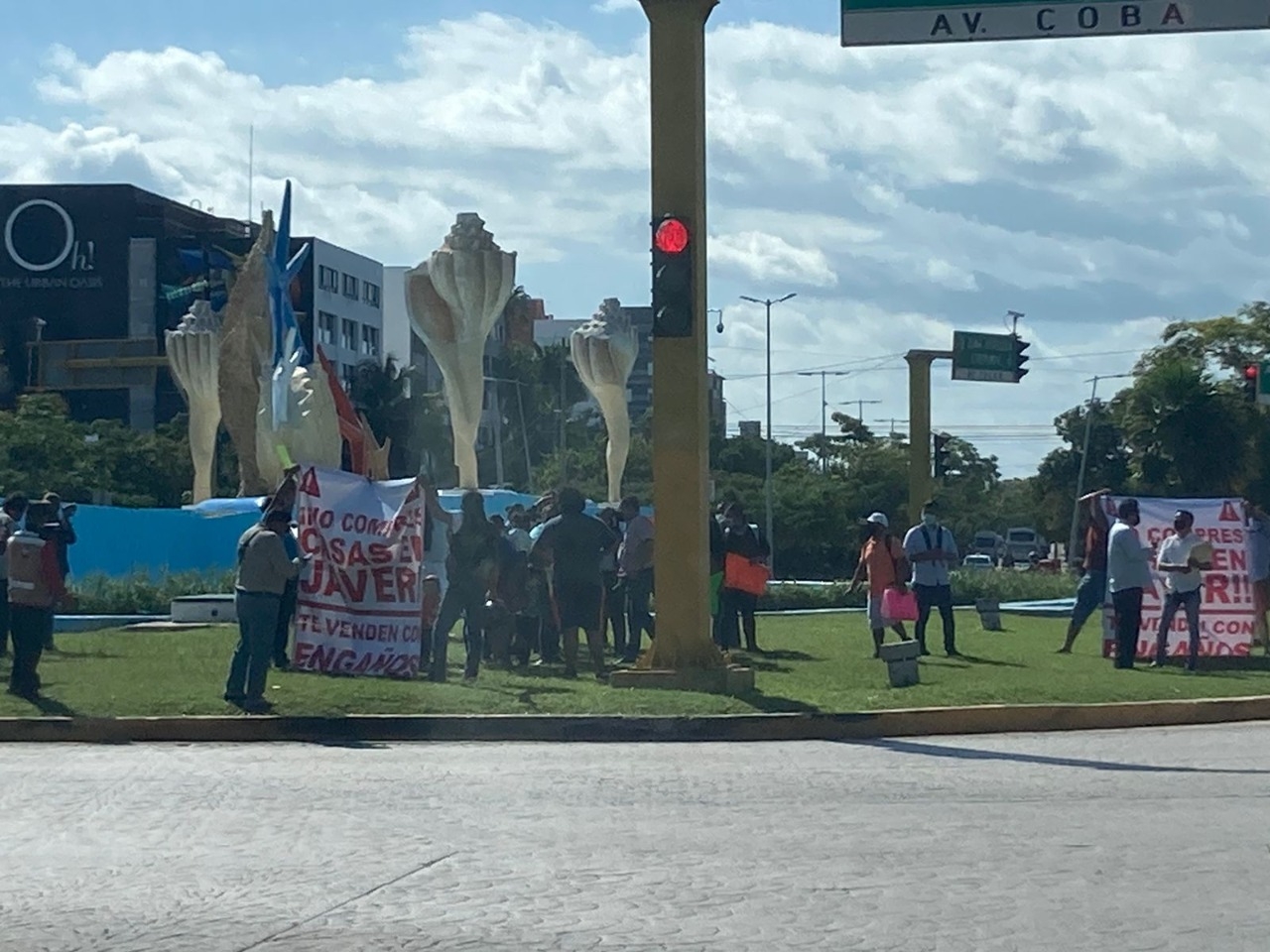 Cancún: Vecinos de Paseo Kuzamil denuncian amenazas de Casas Javer