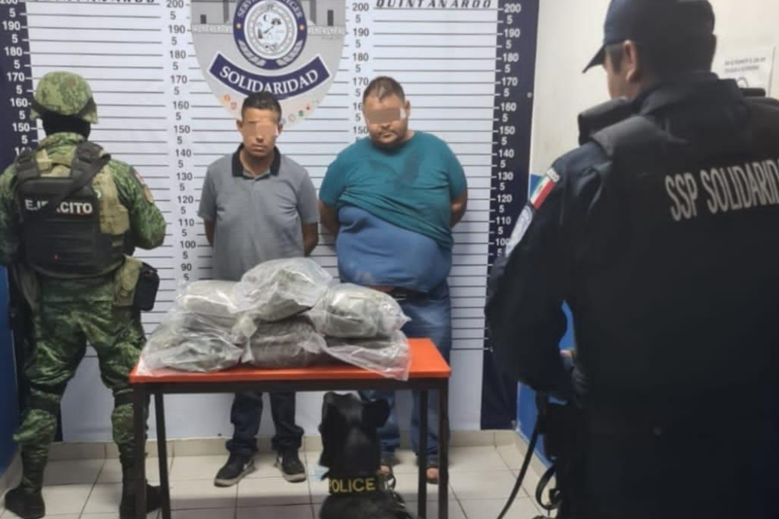 Los detenidos fueron trasladados a la FGE Quintana Roo por posibles delitos contra la salud