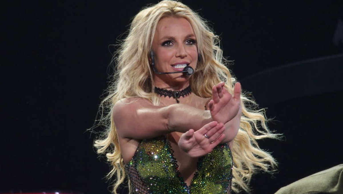 ¡Juez regresa a Britney Spears a la escuela! Esta es la razón
