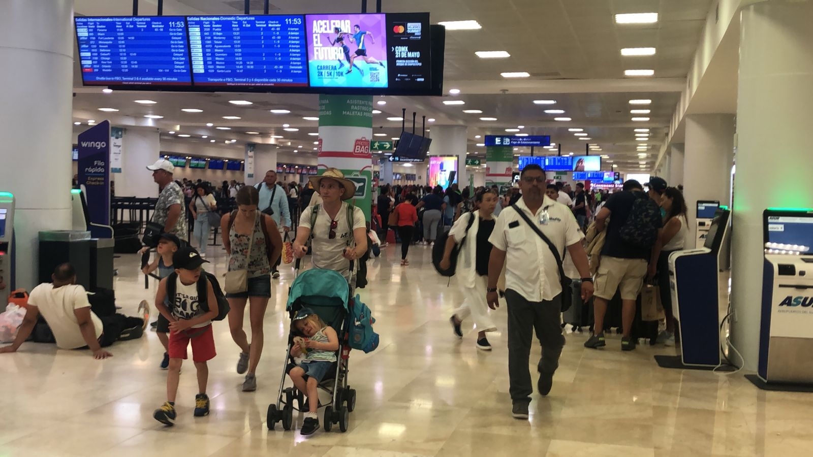 Aeropuerto de Cancún registra 14 vuelos retrasados y uno cancelado