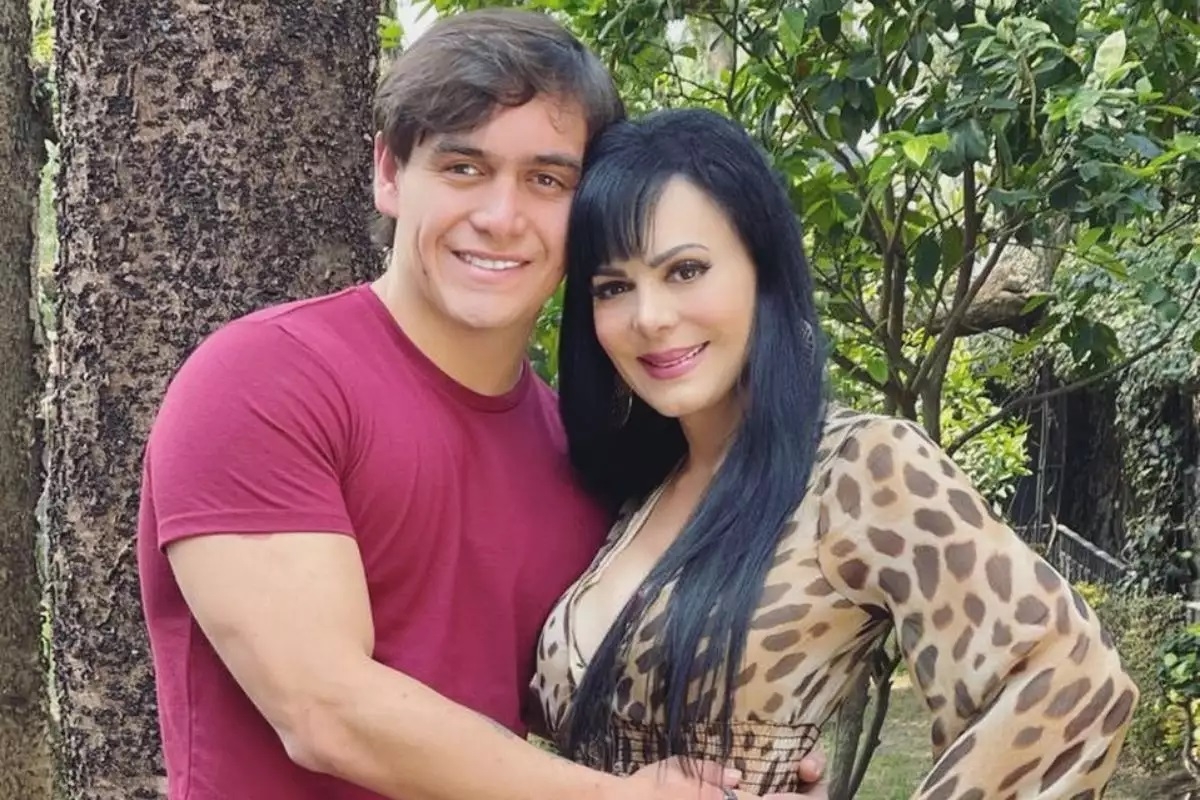 Maribel Guardia planea desprenderse de las cenizas de su hijo Julián Figueroa