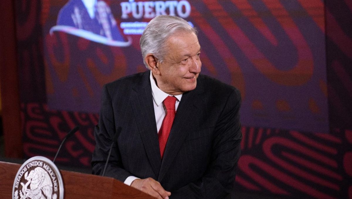 El presidente López Obrador aseguró que coin el propósito de fortalecer a Pemex emitió el decreto por medio del cual Hacienda eximió a la empresa del pago de impuestos por cuatro meses