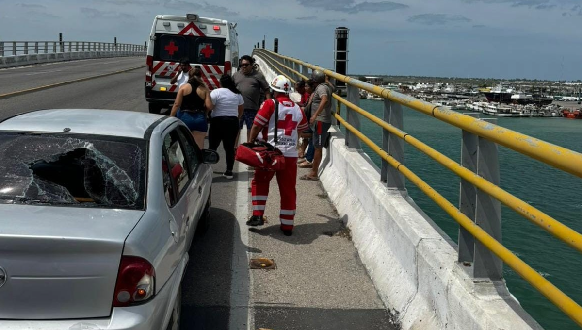 Accidente en el puente de Progreso deja una mujer lesionada