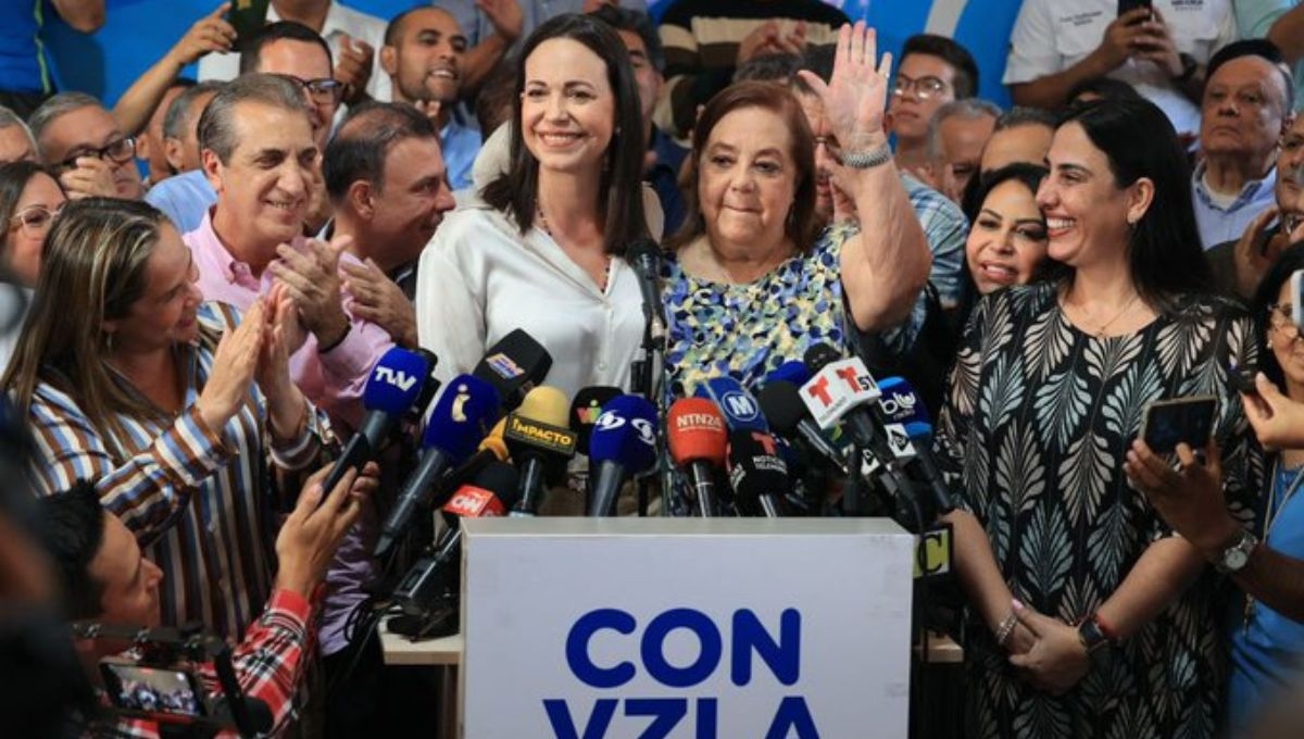 Oposición venezolana bloqueada al enfrentar obstáculos para inscribir a candidata