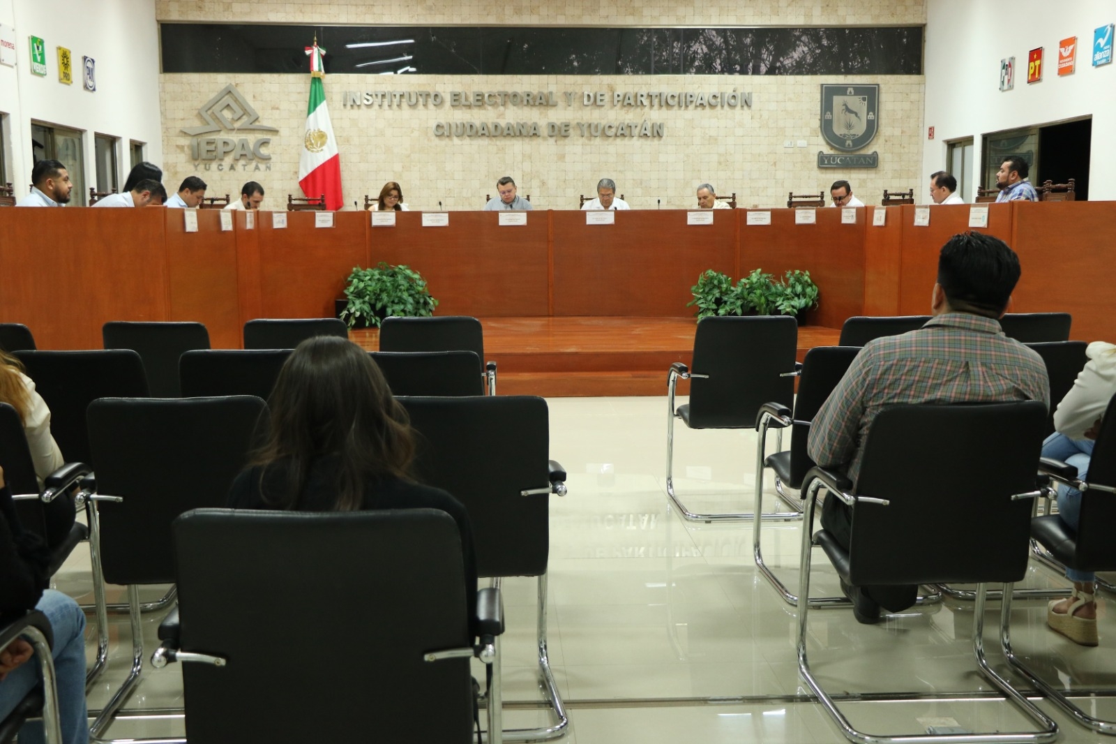Los candidatos a la gubernatura del Estado se verán las caras el 5 de mayo, en Mérida