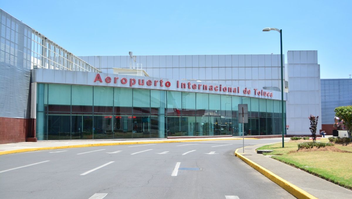 López Obrador considera la compra total del aeropuerto de Toluca para estatizarlo