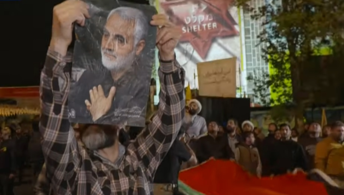 Así celebraron en Irán el ataque a Israel: VIDEO