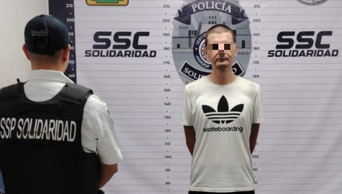 Arrestan a un ruso por fumar marihuana en un condominio de Playa del Carmen
