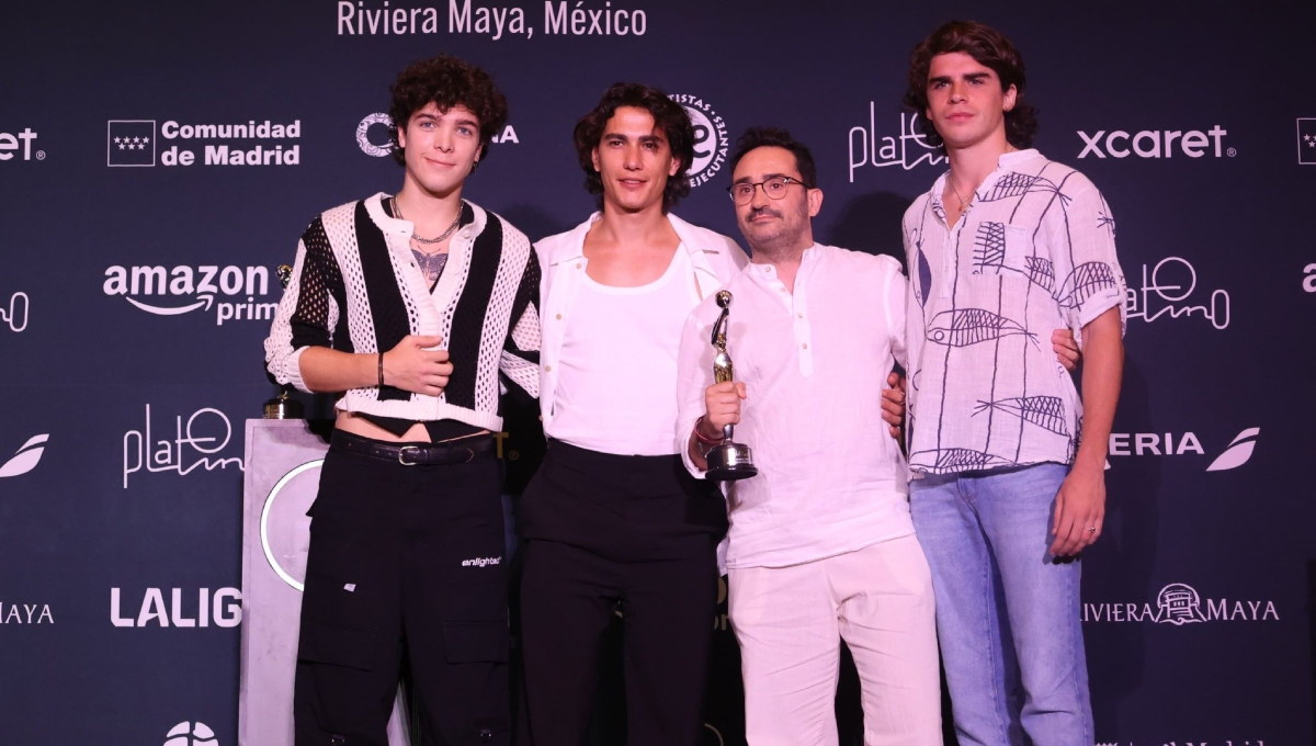 El elenco de 'La sociedad de la nieve' se encuentra en la Riviera Maya para los Premios Platino 2024