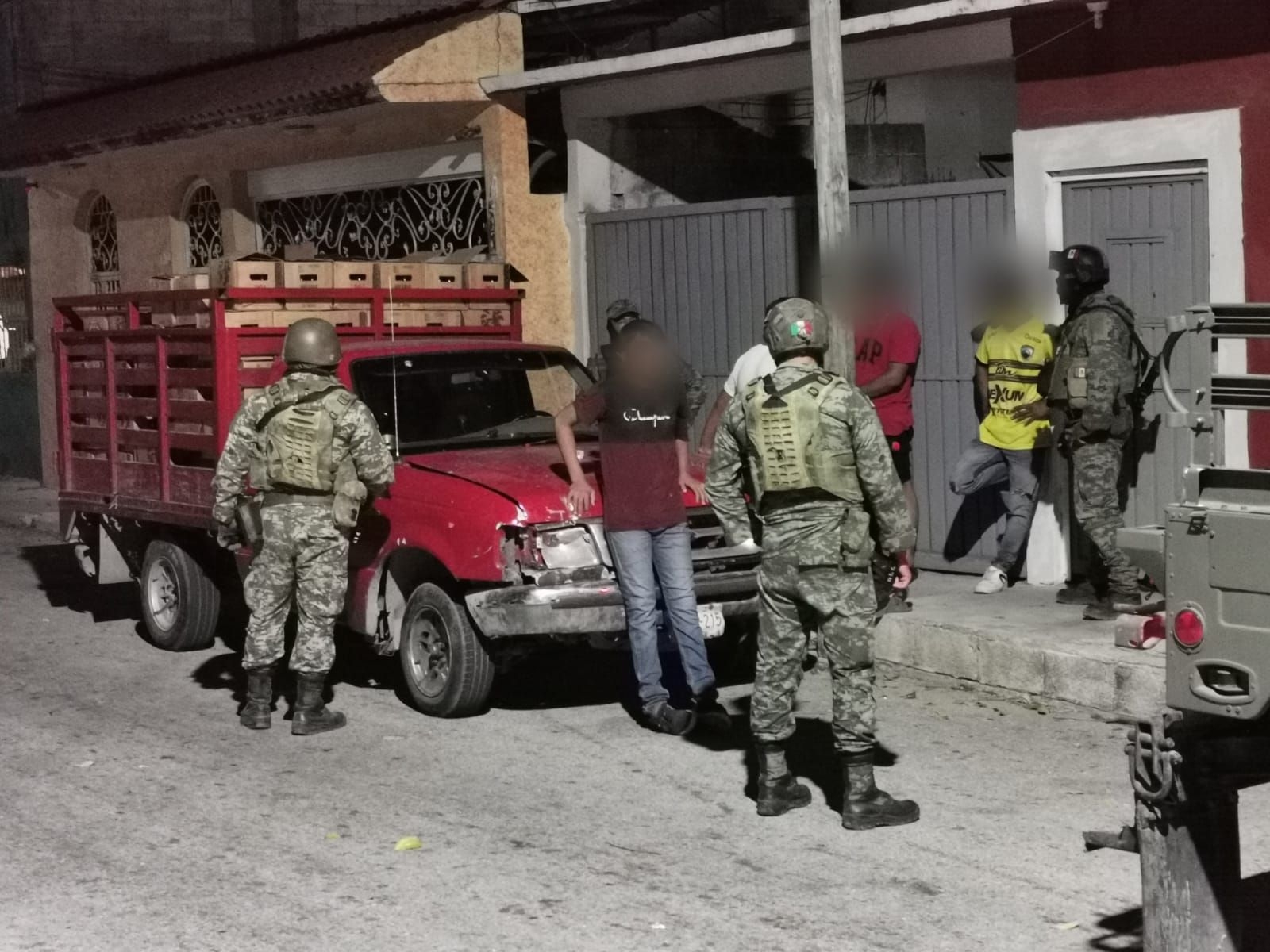 Empresario acusa a elementos del Ejército por bajarle 10 mp en Ciudad del Carmen