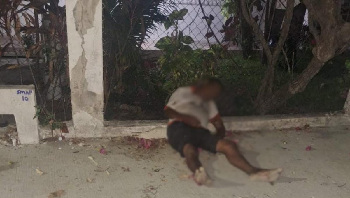 Encuentran a hombre sin vida en la vía pública en Isla Aguada, Campeche