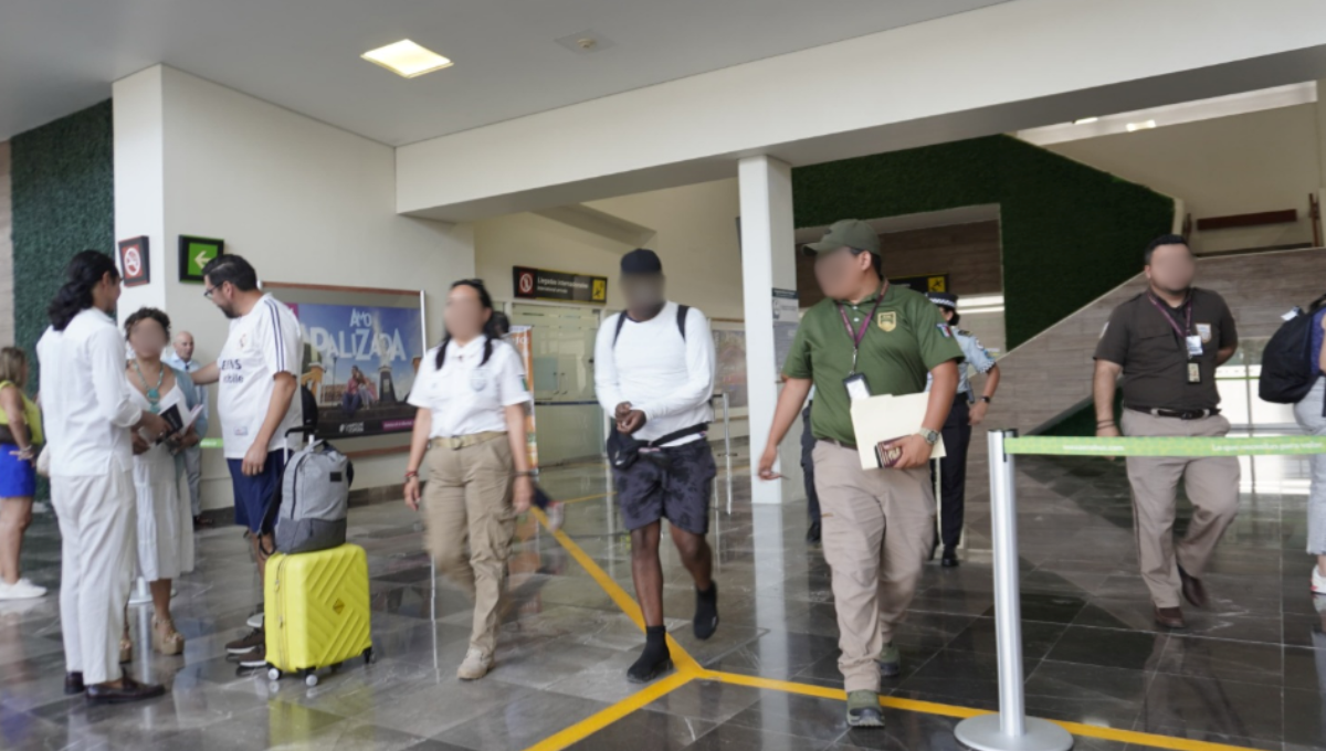 Migración detiene a ecuatoriano en Aeropuerto Internacional de Campeche