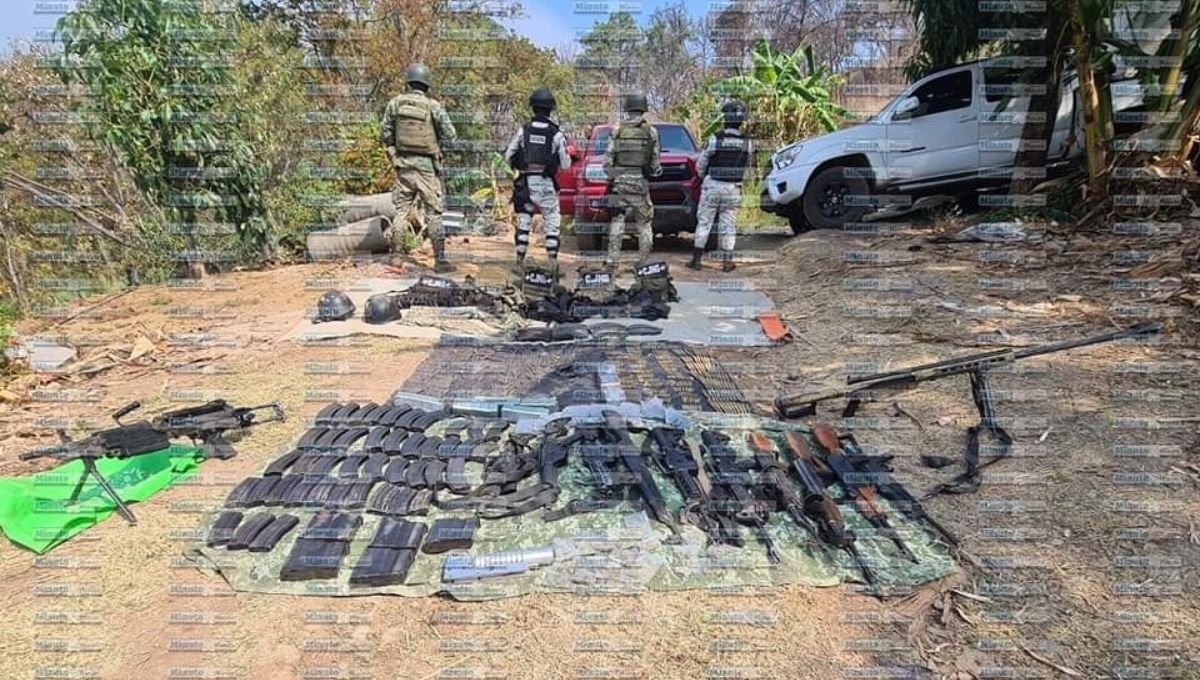 Elementos del Ejército Mexicano y la Guardia Nacional realizaron un exitoso operativo en la localidad de Matanguarán en Uruapan, Mihoacán, donde decomisaron diversas armas y drogas