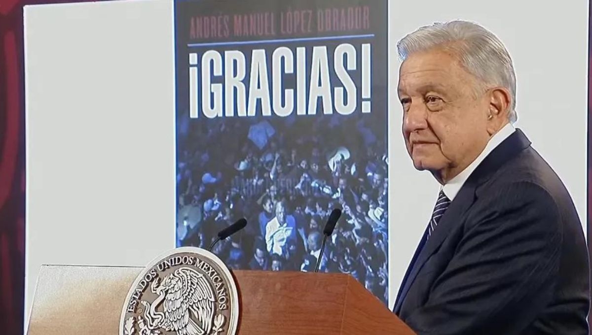 Andrés Manuel López Obrador celebra que el TEPJF no censurara su libro