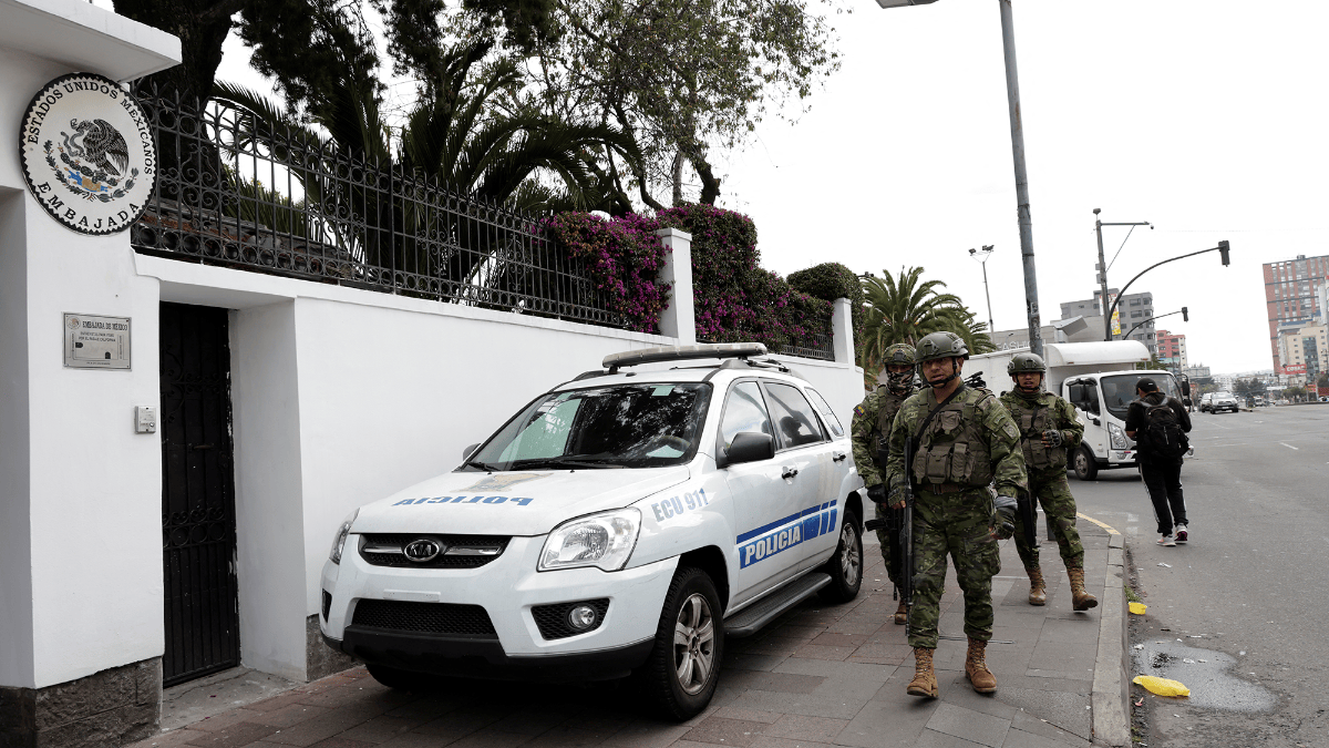México reitera su condena por la violación de la inmunidad de su Embajada en Quito