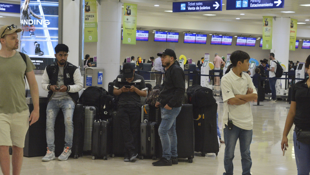 Aeropuerto de Cancún: Jornaleros de Chiapas declararon 'irrentable' trabajar en la pizca del jitomate en Jalisco