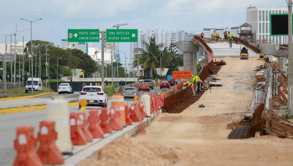 Inicia el colado del Puente lagunar Nichupté en Cancún
