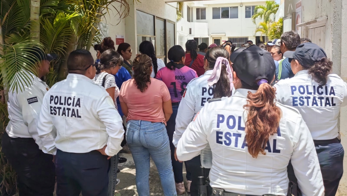 Policías de Campeche se mantienen en huelga desde el 16 de marzo