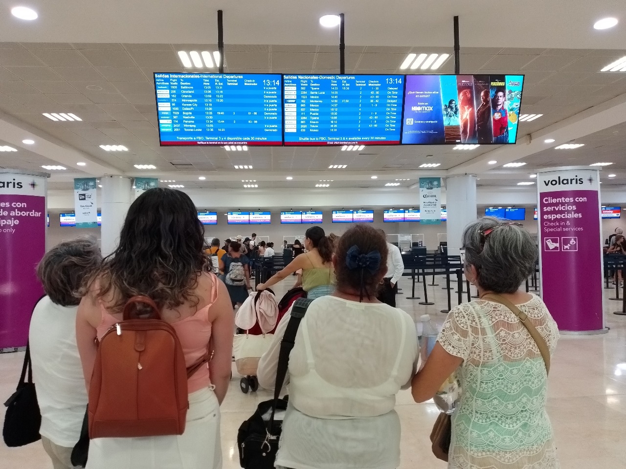 El Aeropuerto de Cancún registra buena afluencia de viajeros este fin de semana

