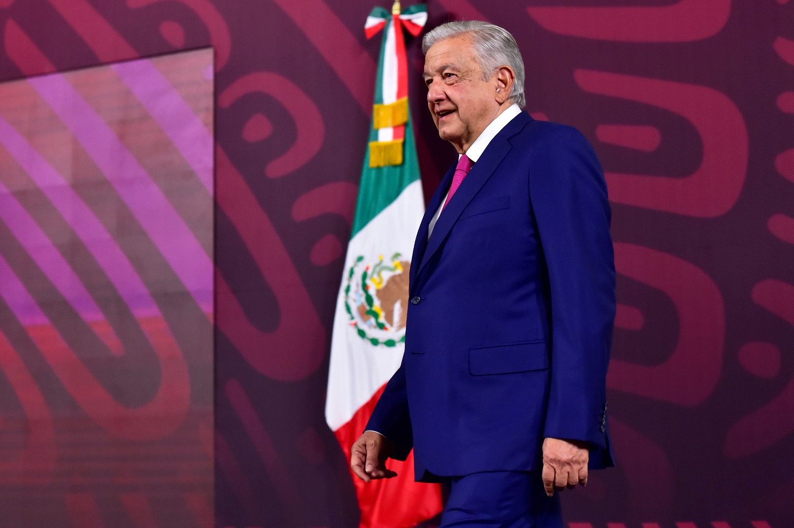 Andrés Manuel López Obrador encabeza este lunes 6 de mayo, la conferencia mañanera desde Palacio Naciona
