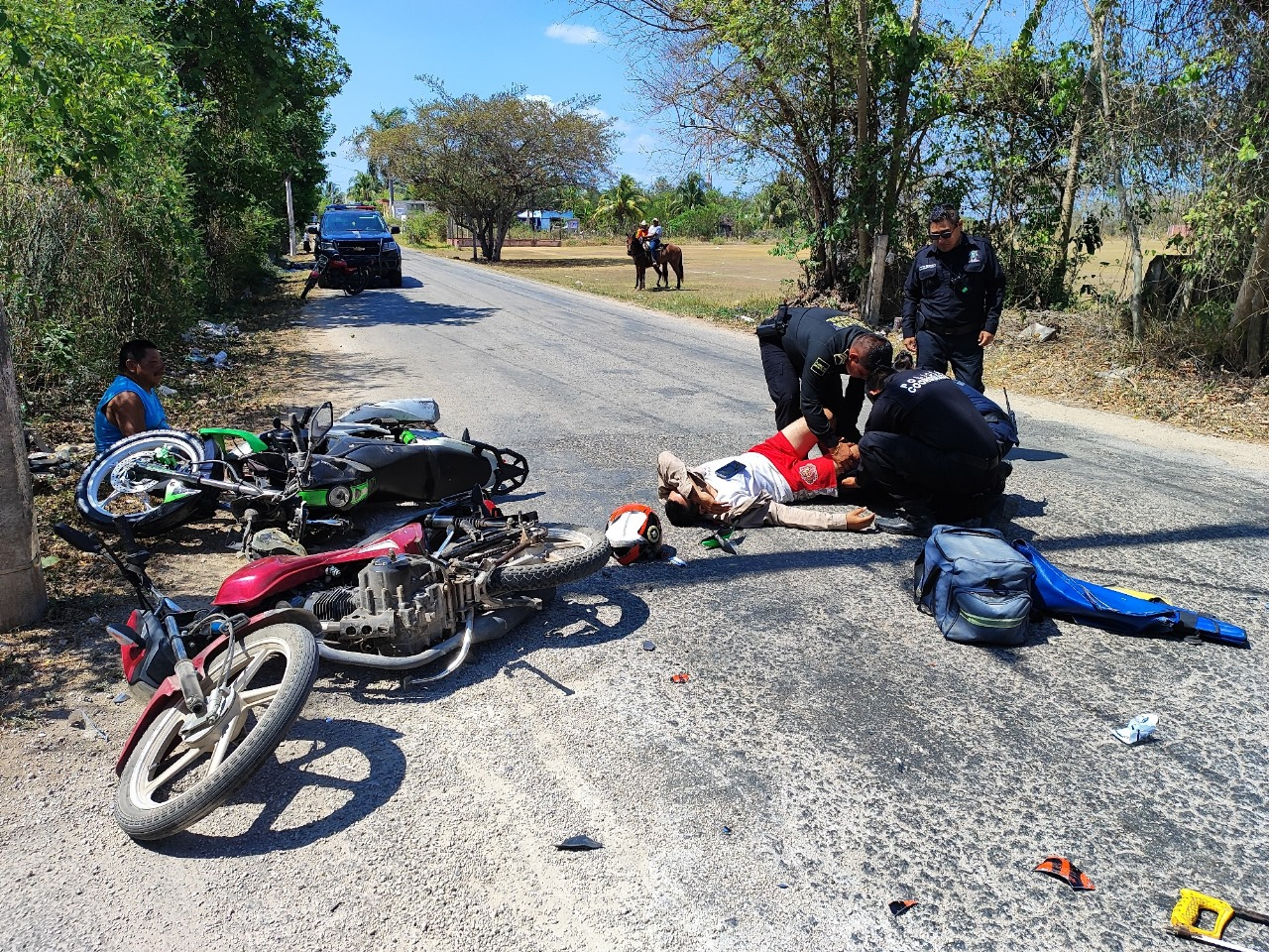 Las dos motocicletas quedaron en manos de la policía de Tizimín