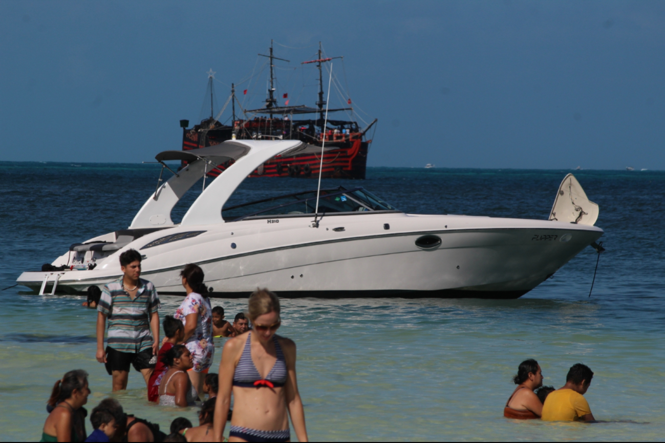 Dueños de embarcaciones denuncian cobro de derecho de piso en Cancún