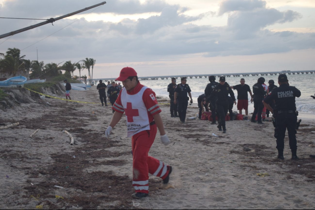 Turistas denuncian la falta de salvavidas en Progreso