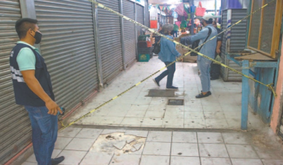 Denuncian cobro de cuotas irregulares a locatarios de mercados en Mérida