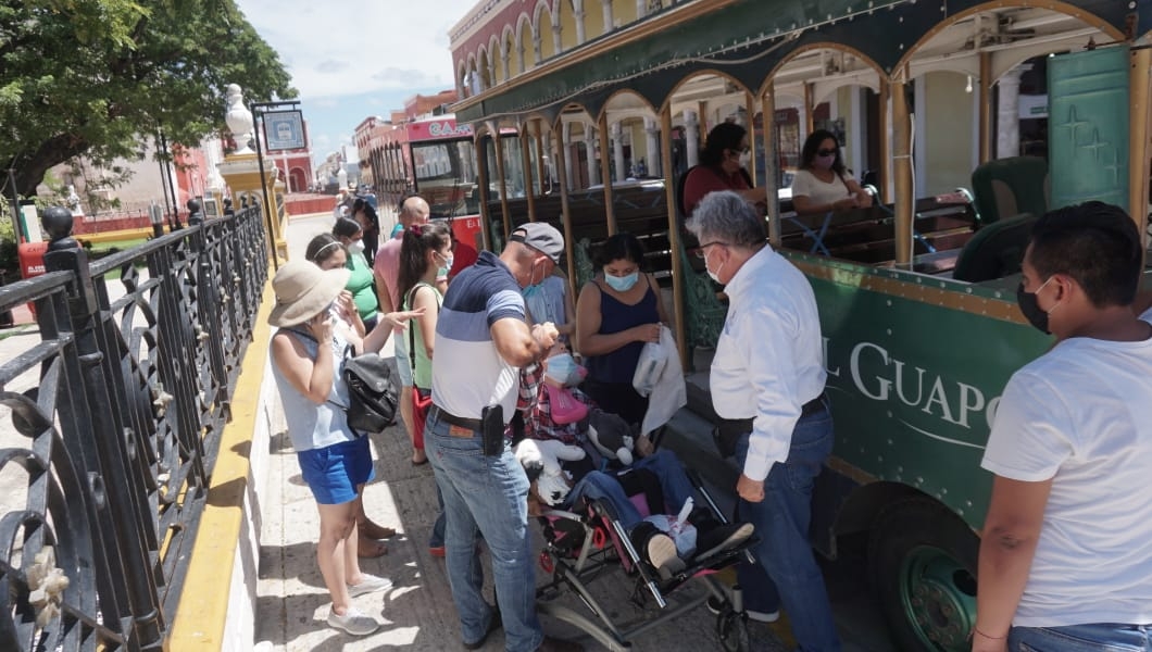 Tranvías Turísticos de Campeche reabren actividades