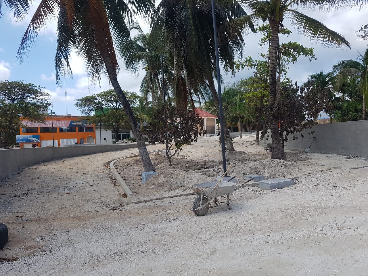 Remodelación de la Quinta Avenida en Playa del Carmen estaría lista antes de Diciembre