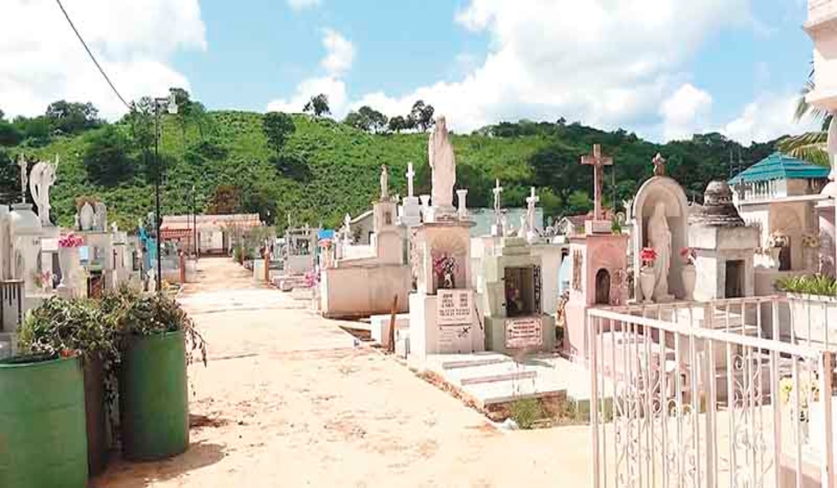 Cementerio de Tekax permanecerá cerrado por la contingencia sanitaria