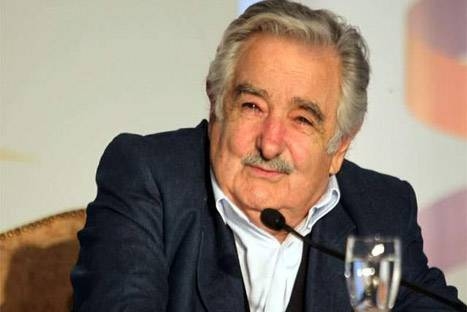 `Pepe´ Mujica, expresidente de Uruguay, renuncia al Senado
