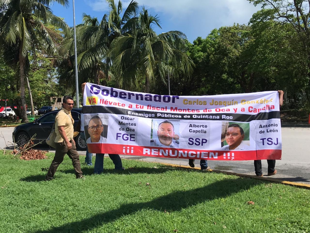 Policías exigen mejores condiciones laborales en Quintana Roo