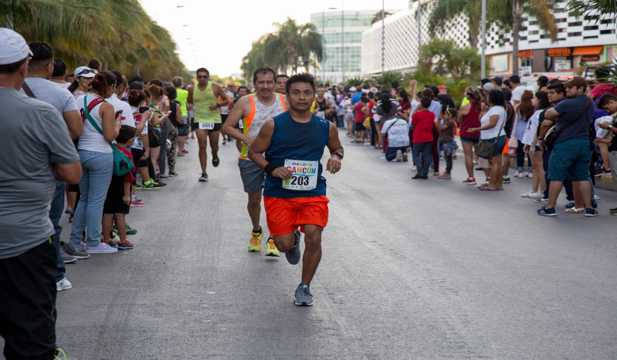 En incertidumbre, Maratón Internacional de Cancún