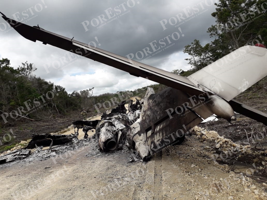 Encuentran 'narcojet' quemado en Othón P. Blanco