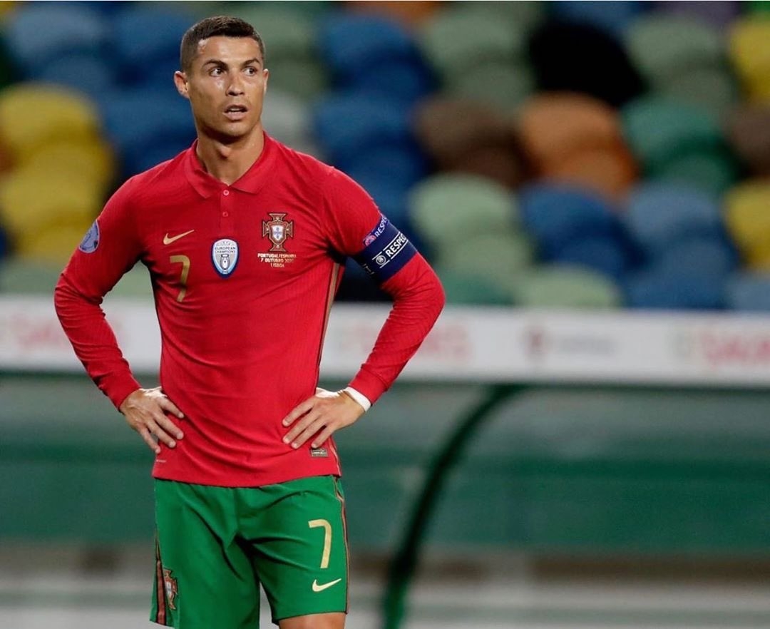 Cristiano Ronaldo sufre asalto en su casa, mientras jugaba con Portugal
