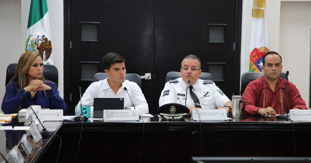 El legislador Gustavo Miranda afirmó que Capella debe comparecer ante el Congreso Foto: José Ramos