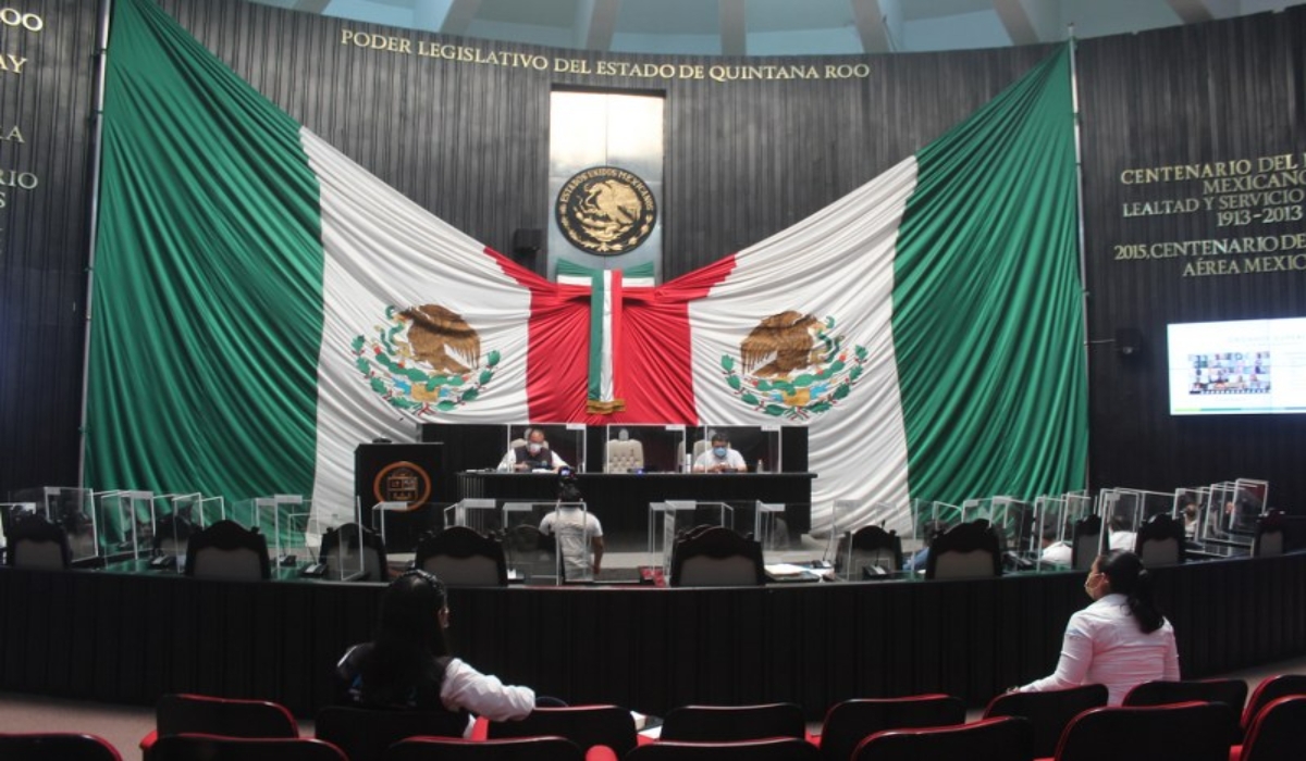 Diputados de Quintana Roo cuestionan por megaobras al titular de la Agepro