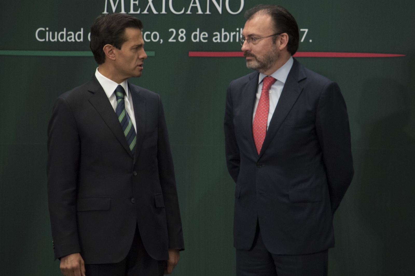 Peña Nieto y Videgaray utilizaron sobornos para desacreditar a AMLO