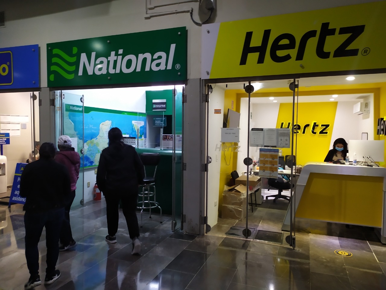 Aumentan las rentas de autos en el Aeropuerto de Ciudad del Carmen