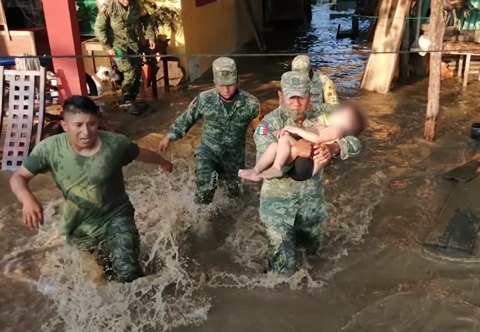 Elementos de la Sedena narran cómo salvaron a bebé de inundaciones en Tabasco