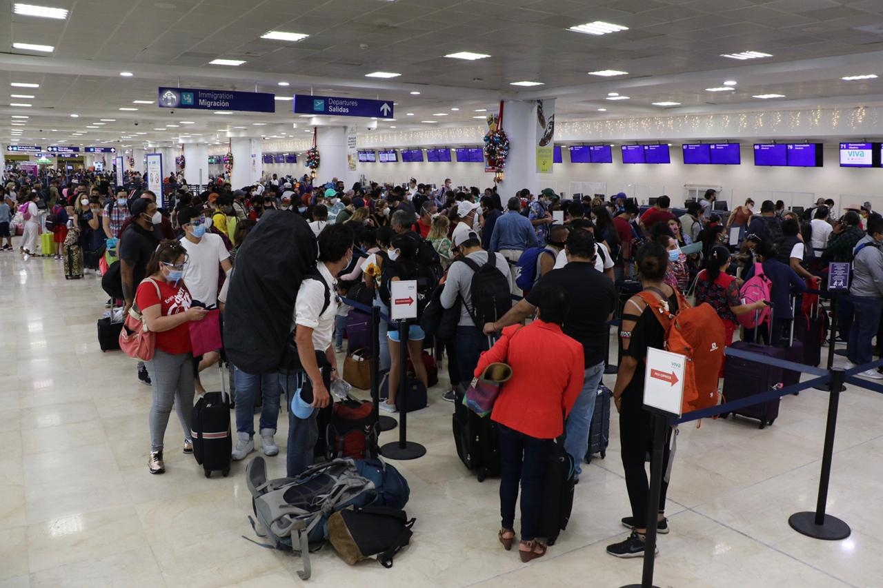 Aeropuerto de Cancún registra mayor movimiento entre turistas