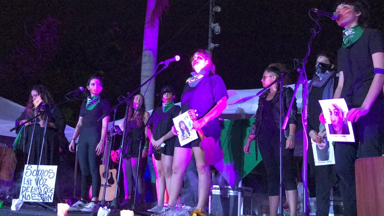 Con concierto recuerdan a víctimas de feminicidio en Quintana Roo