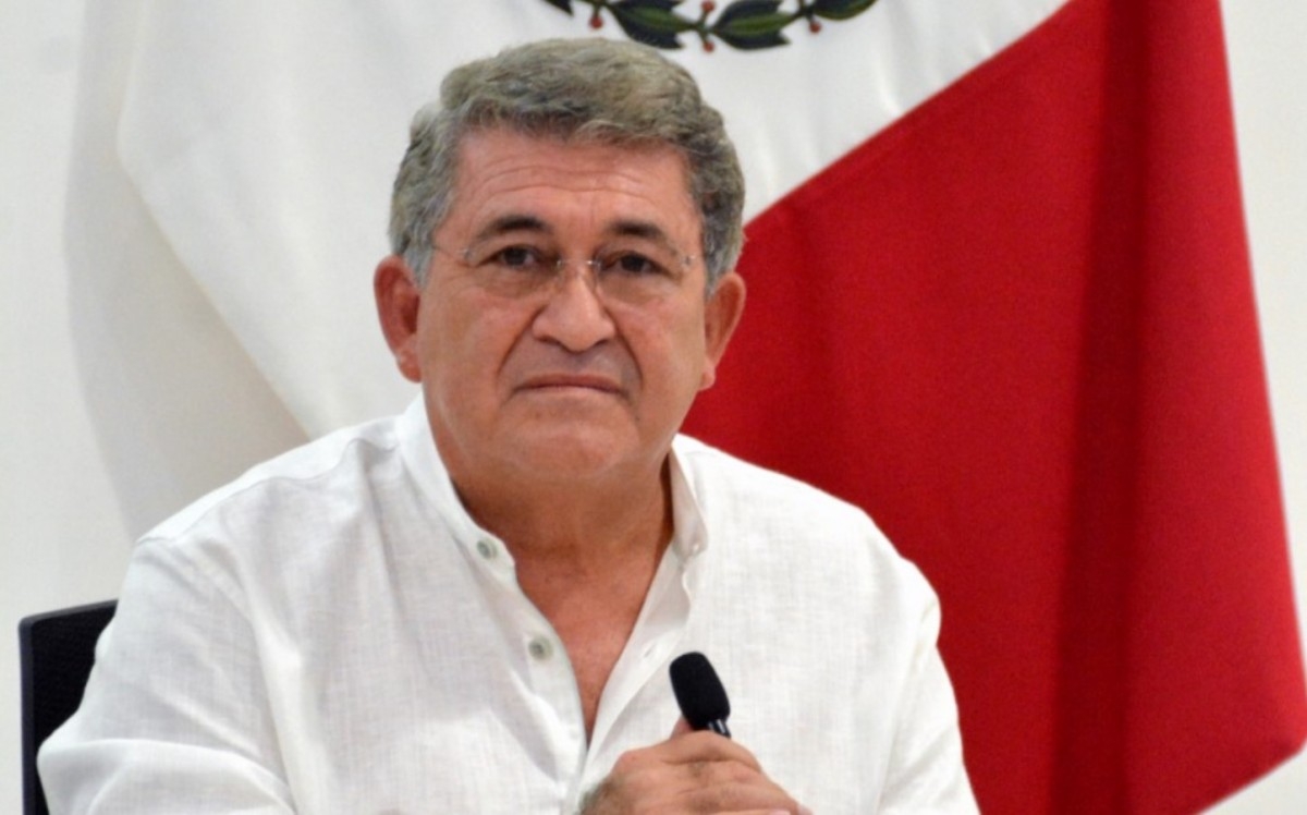 Renuncia el Fiscal General de Yucatán, Wilbert Cetina