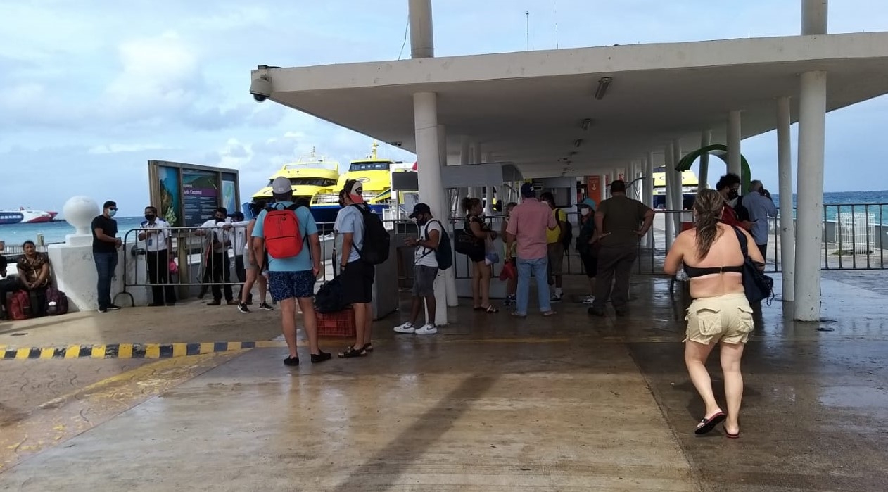 Turistas se quedan varados en Cozumel
