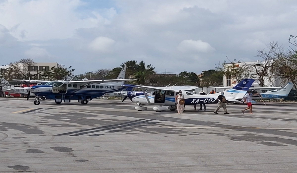 Suspensión de rutas marítimas a Cozumel incrementa demanda de aerotaxis