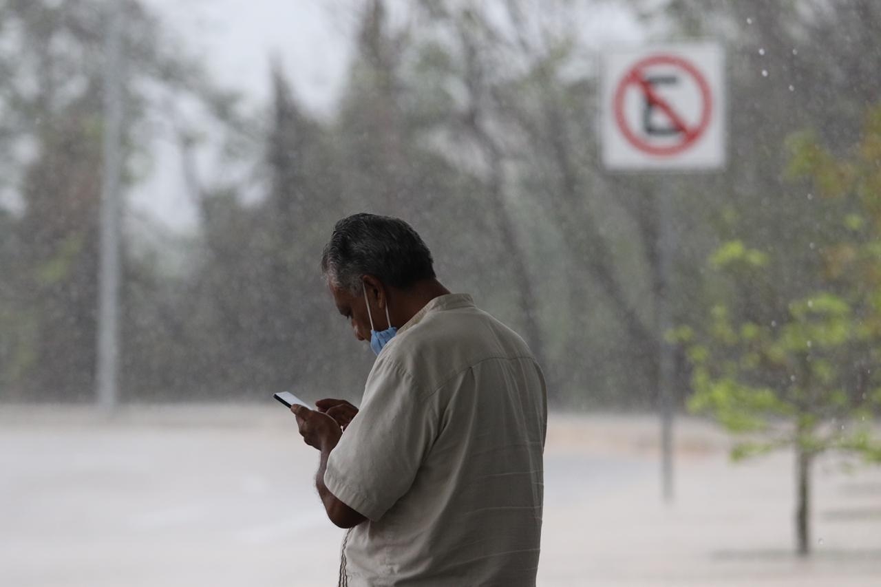 Frente Frío número 32 provoca lluvias en todo Quintana Roo